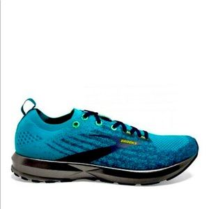 Mens running sneakers! Brooks! 11.5 US size!